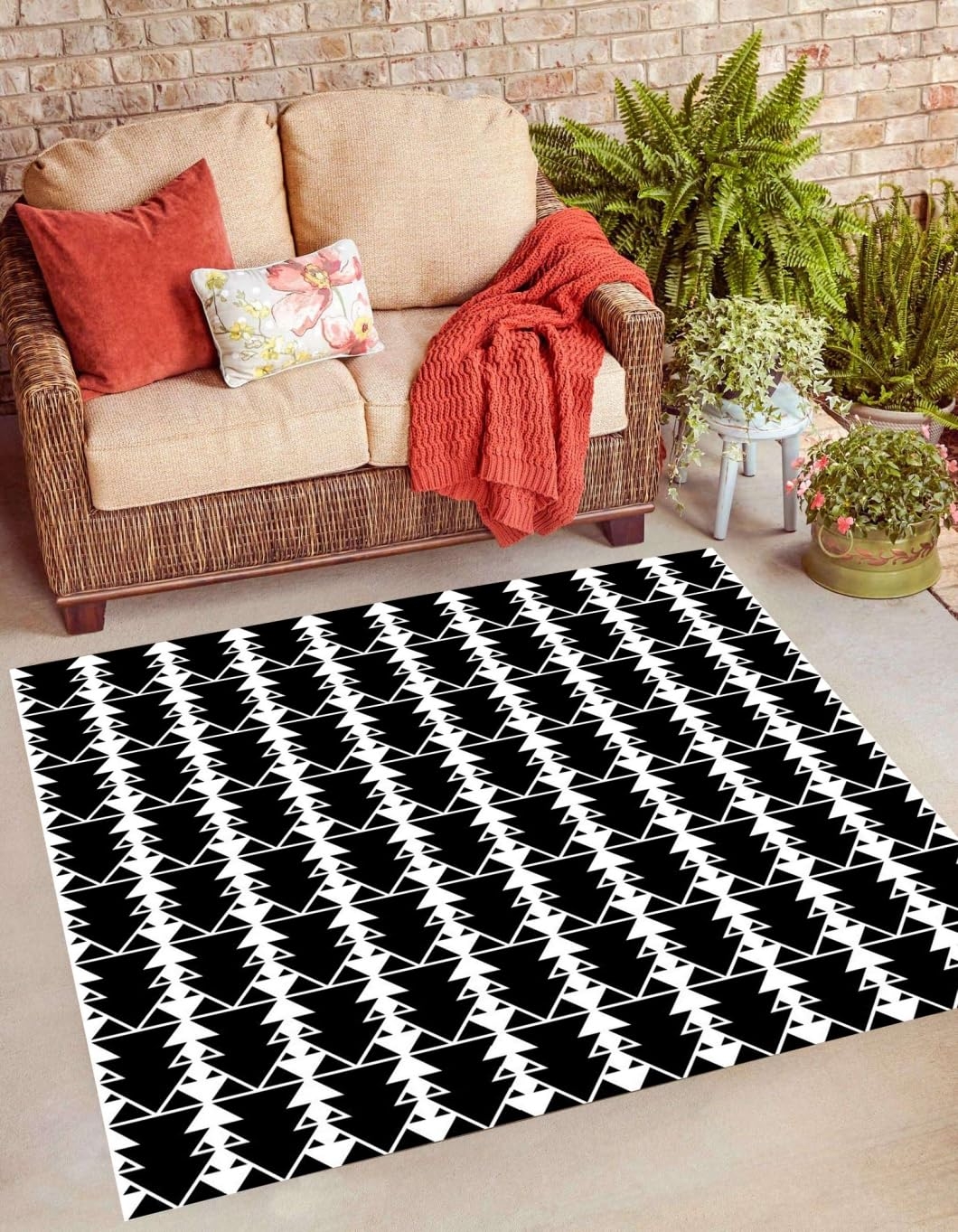 Black And White 6x6 Graph