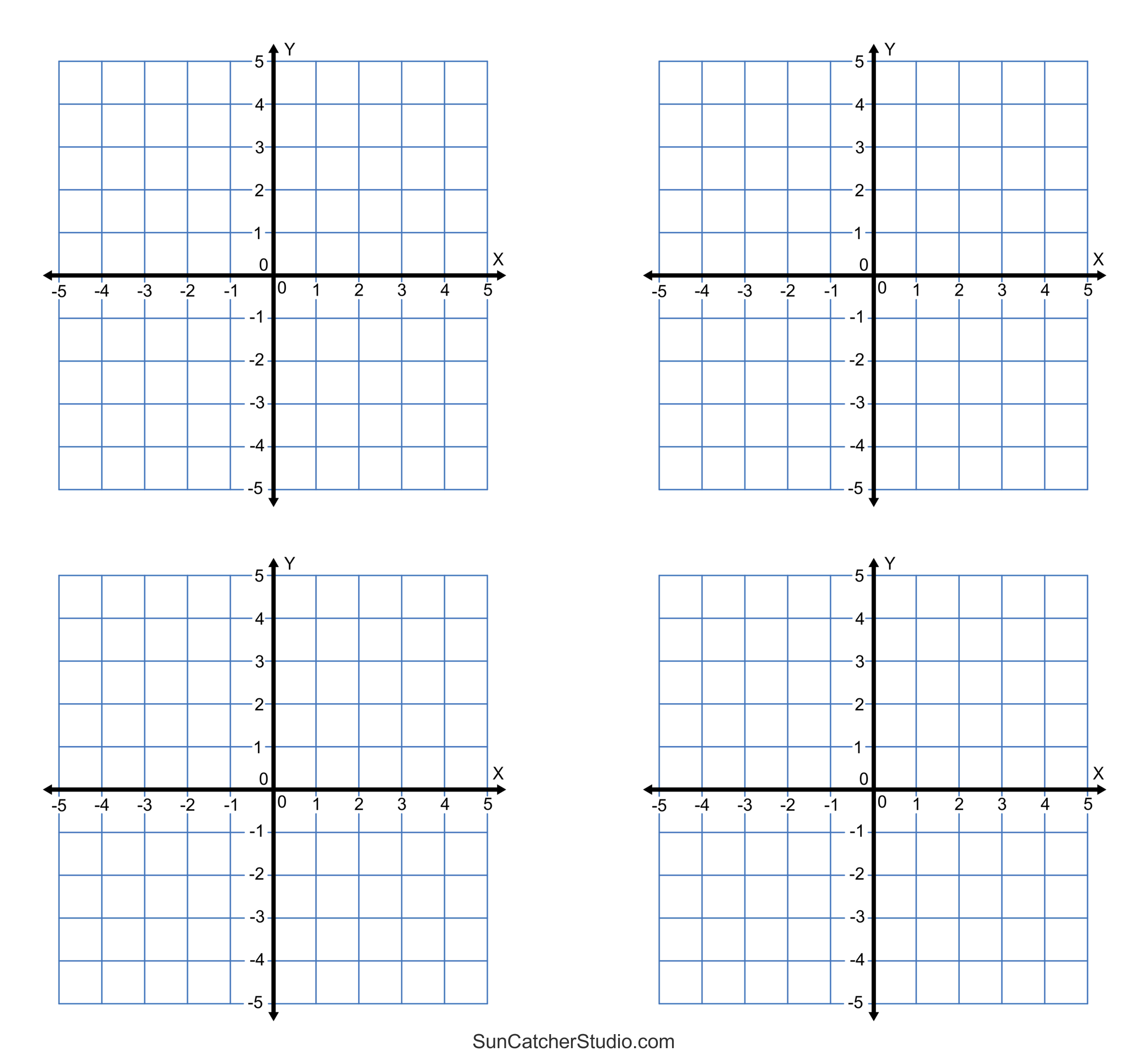 Graph Paper -Lined 4 Quaderants