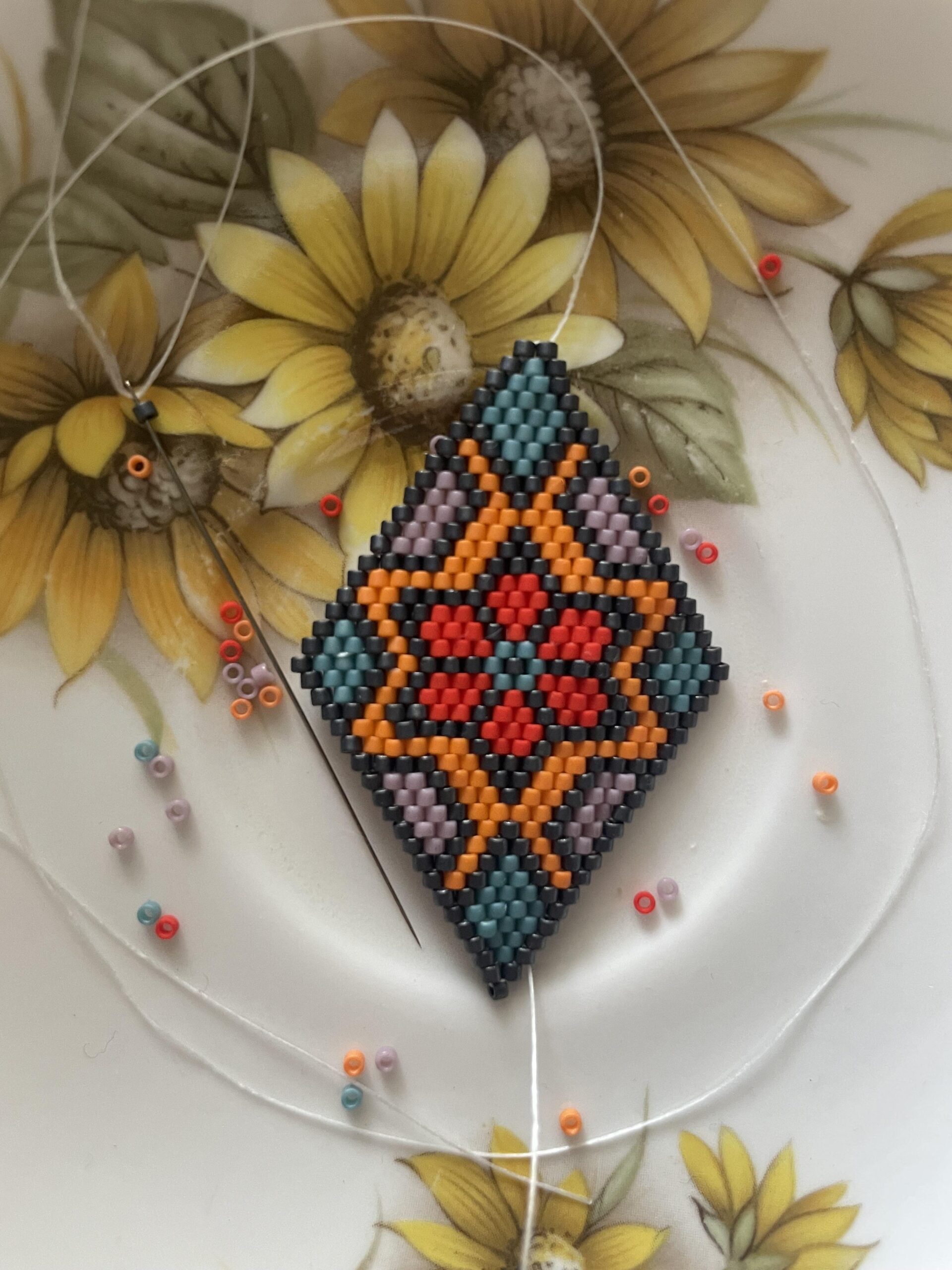 What Is The Difference Between Peyote Stitch And Brick Stitch R Beading